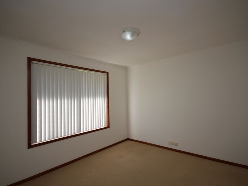 12 Metropole Street, Robertson QLD 4109