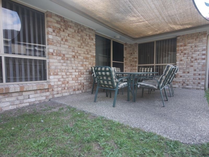 5 Hattah Place, Parkinson QLD 4115