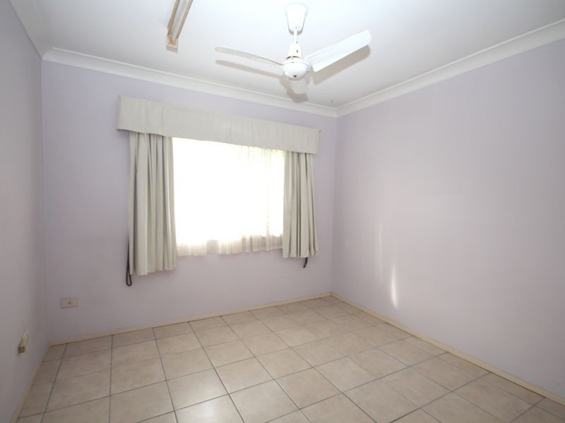 92 Owens Crescent, Regents Park QLD 4118