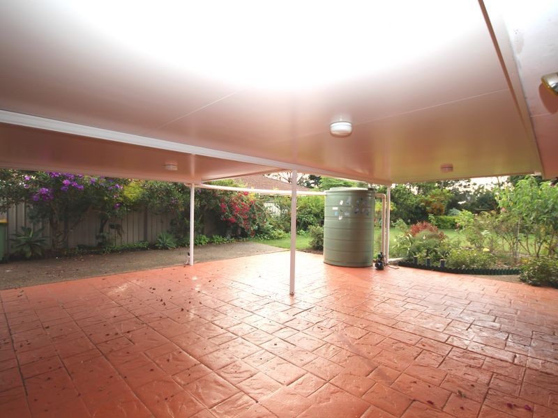 92 Owens Crescent, Regents Park QLD 4118