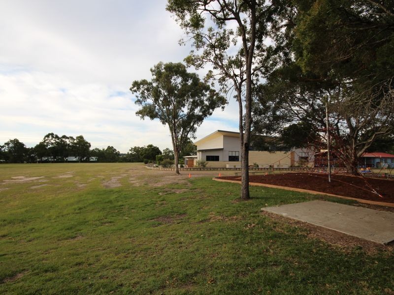 92 Owens Crescent, Regents Park QLD 4118