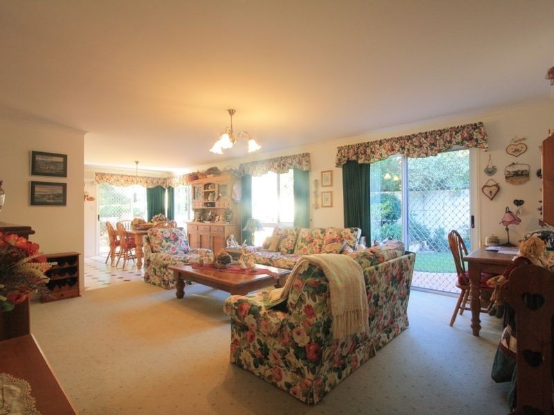 16 Beris Cr, Kuraby QLD 4112