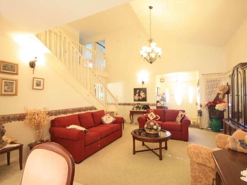 16 Beris Cr, Kuraby QLD 4112