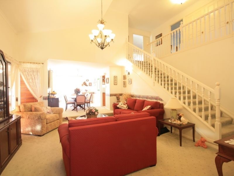 16 Beris Cr, Kuraby QLD 4112