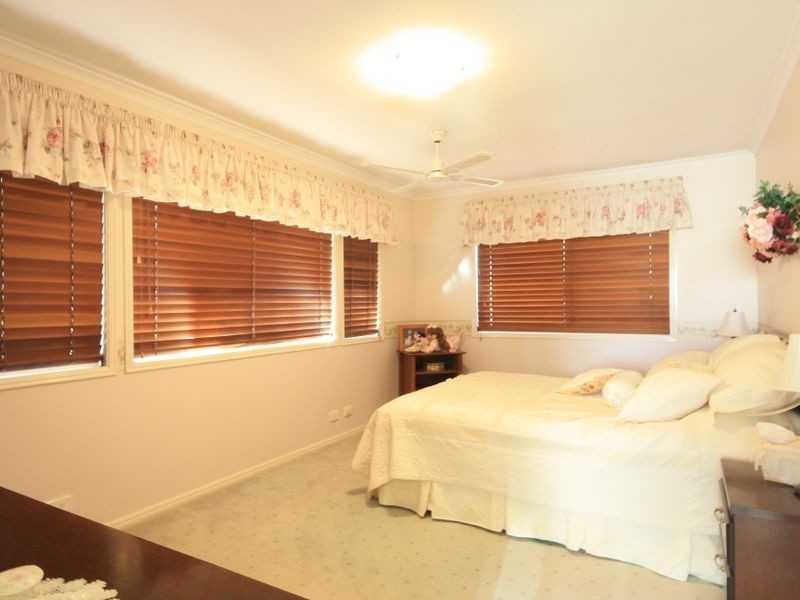 16 Beris Cr, Kuraby QLD 4112