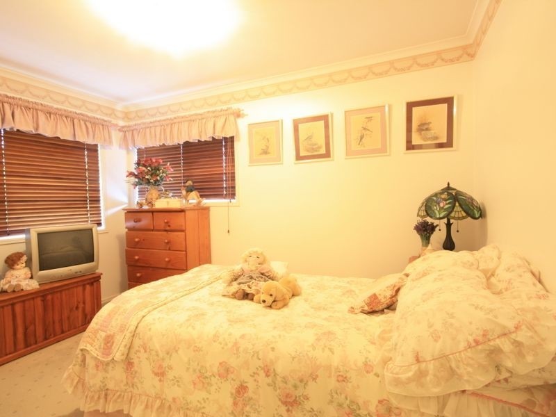 16 Beris Cr, Kuraby QLD 4112