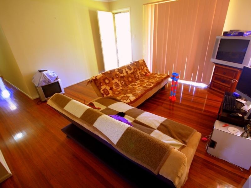 33 Christopher St, Sunnybank Hills QLD 4109