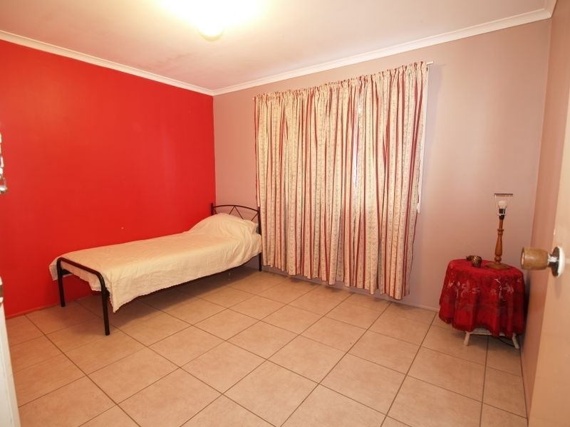 54 Pine St, Runcorn QLD 4113