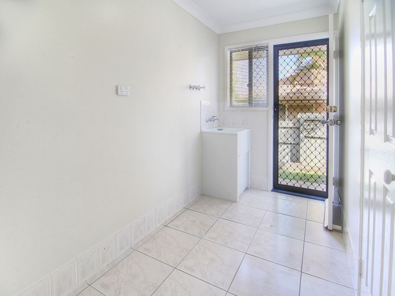 29 Grevillea Crescent, Calamvale QLD 4116