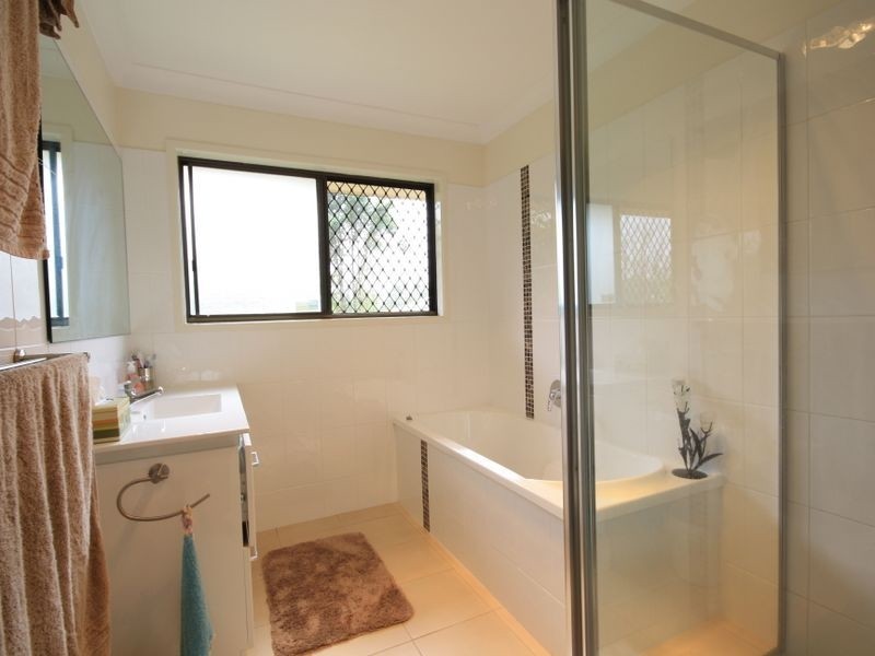 4 Cresswell St, Sunnybank QLD 4109