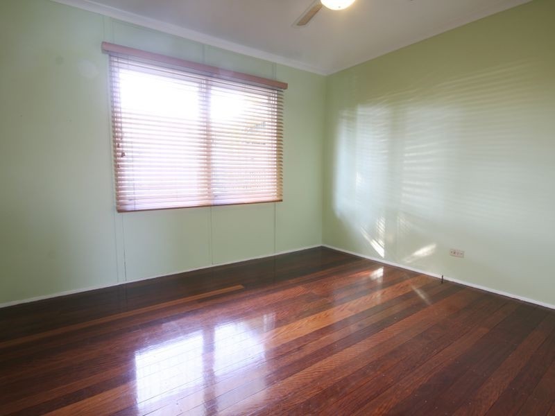 11 Marfayley St, Salisbury QLD 4107