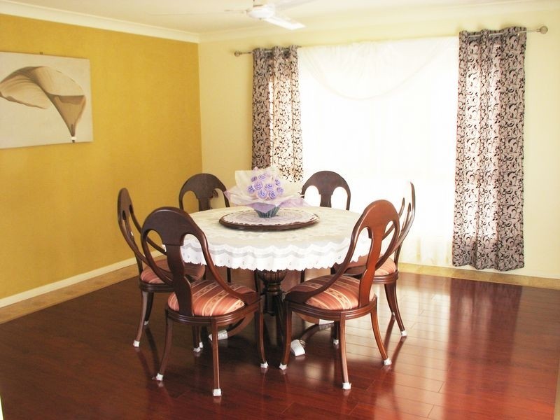 36 Juniper Cct, Stretton QLD 4116