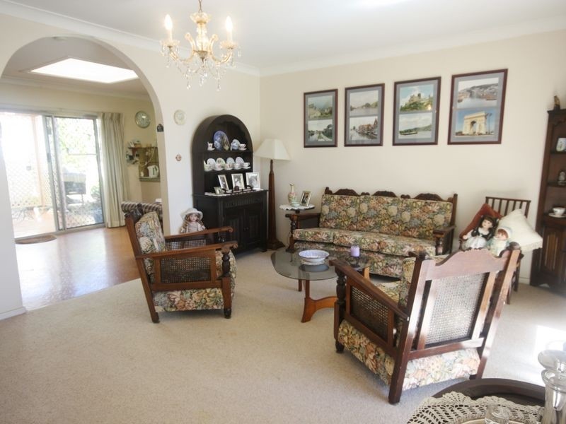 2 Bramwell St, Eight Mile Plains QLD 4113