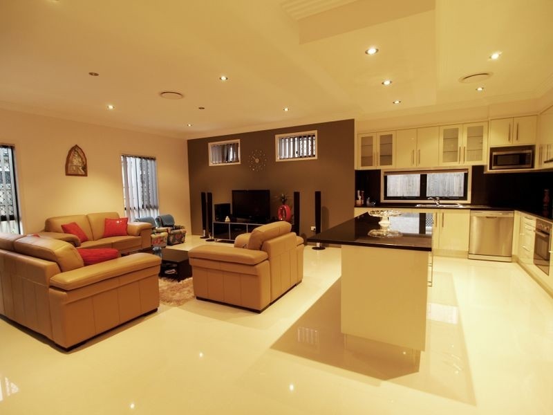 124 Kingman St, Sunnybank Hills QLD 4109