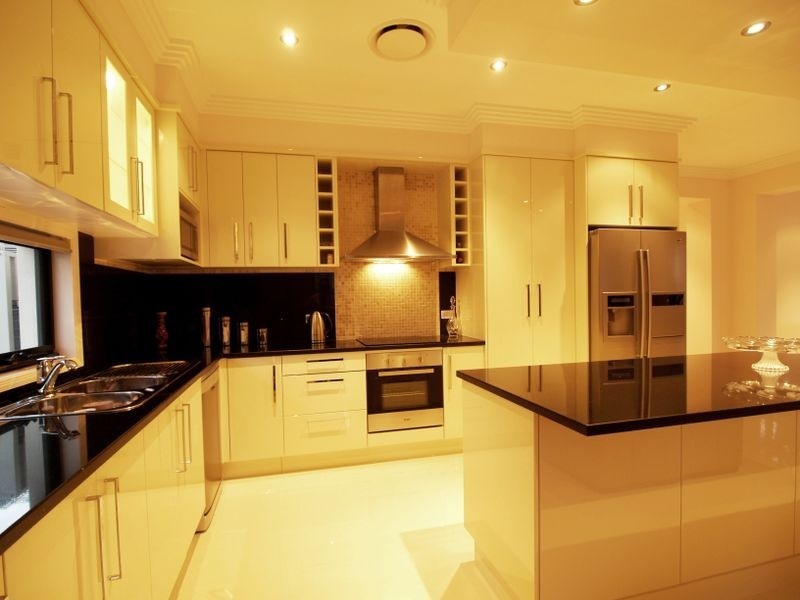 124 Kingman St, Sunnybank Hills QLD 4109