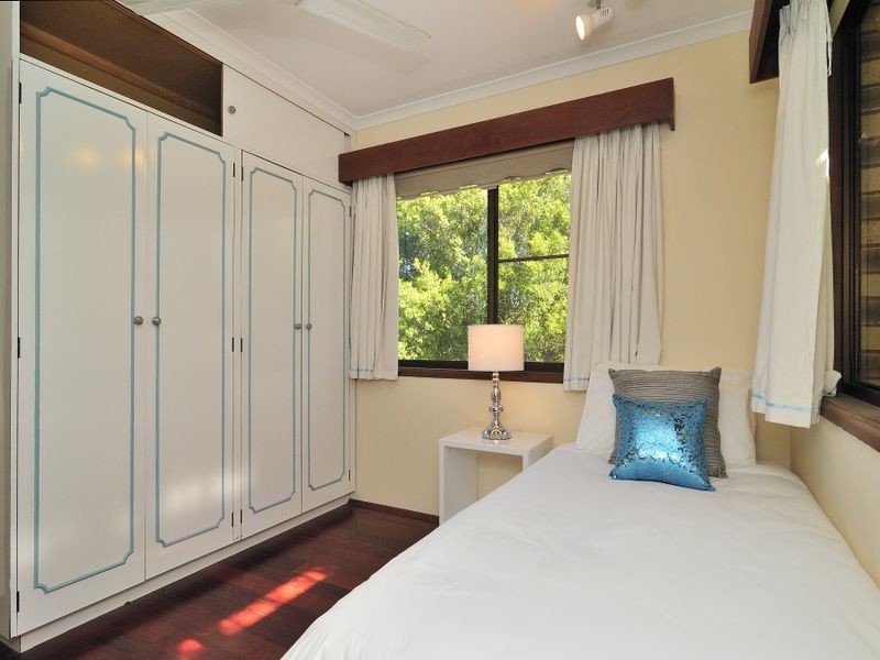 37 Veta Street, Robertson QLD 4109