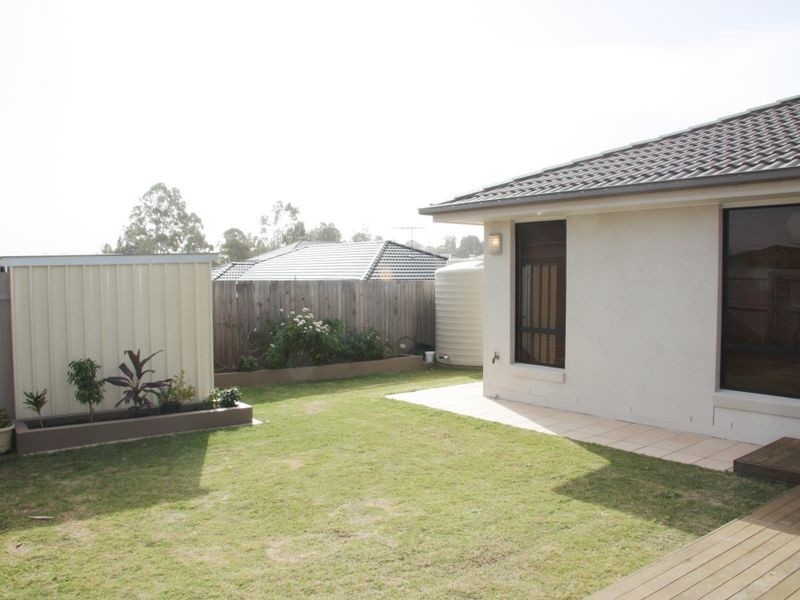 7 Bobbie St, Parkinson QLD 4115