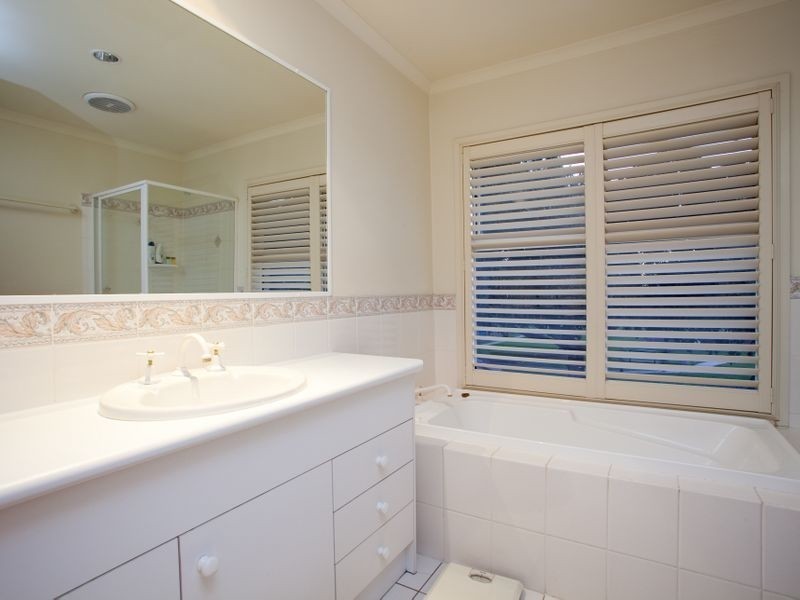 24 Demigre St, Eight Mile Plains QLD 4113