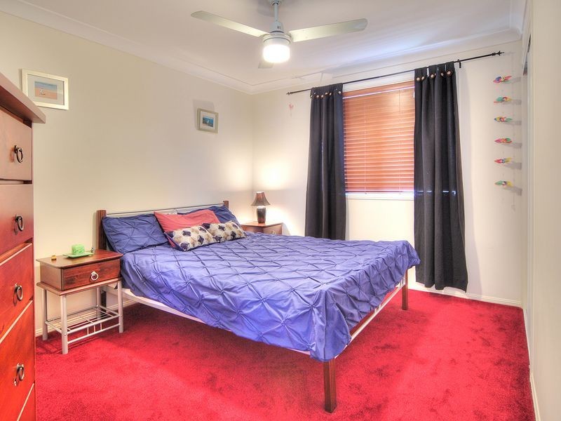 27 Lily Circuit, Kuraby QLD 4112