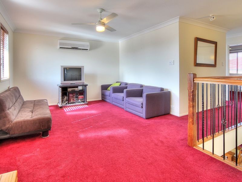 27 Lily Circuit, Kuraby QLD 4112