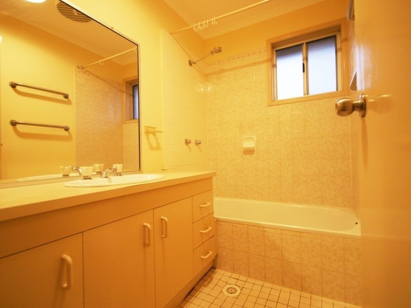 160 Morden Road, Sunnybank Hills QLD 4109