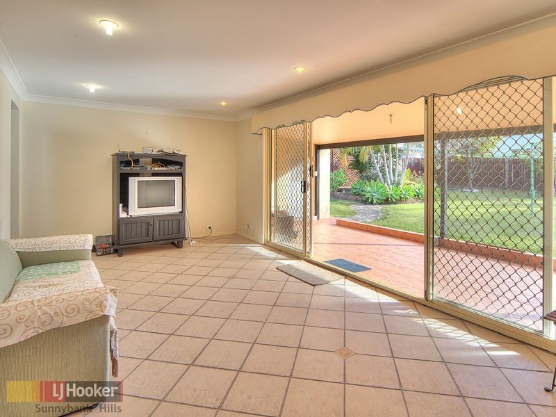 37 Ditton Road, Sunnybank Hills QLD 4109