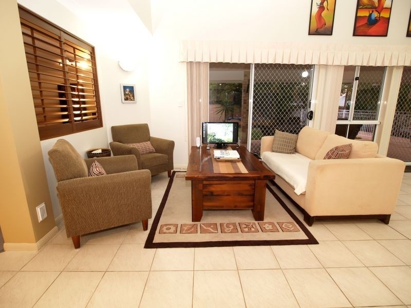 64 Palmwoods Crescent, Runcorn QLD 4113