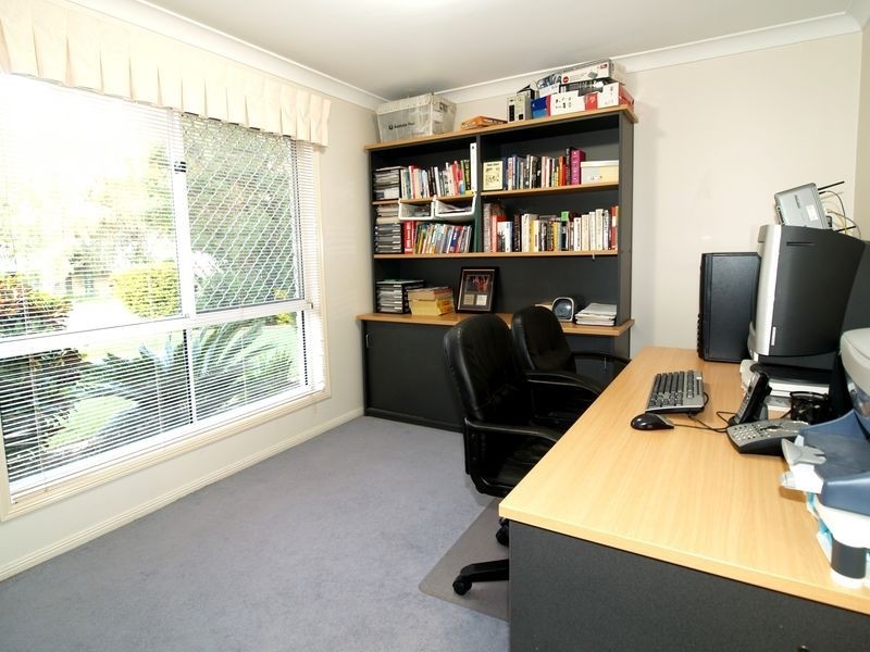 64 Palmwoods Crescent, Runcorn QLD 4113