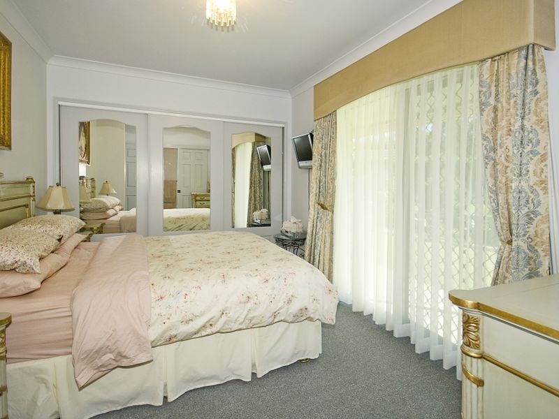 62 Lincoln Green Dr, Forestdale QLD 4118