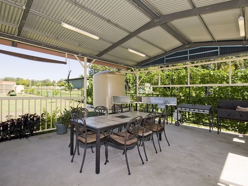 62 Lincoln Green Dr, Forestdale QLD 4118