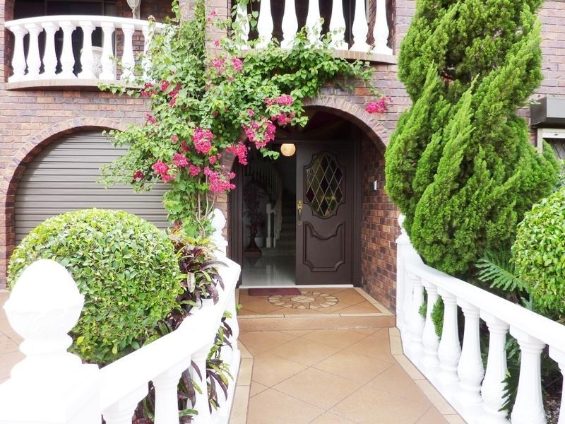 15 Carnoustie St, Macgregor QLD 4109