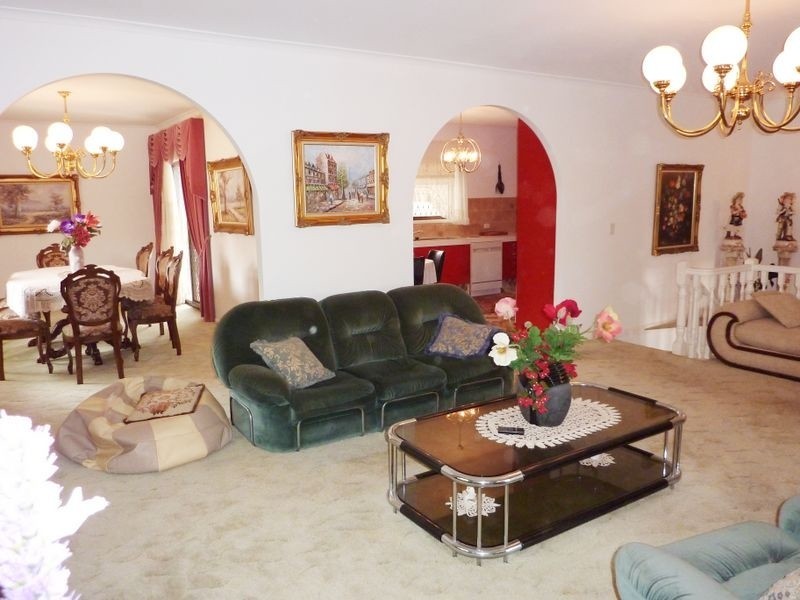 15 Carnoustie St, Macgregor QLD 4109