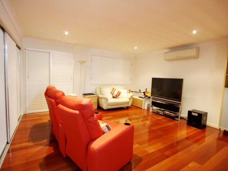 18 Liz Pl, Sunnybank Hills QLD 4109