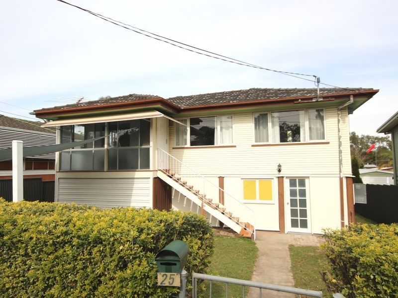 25 Baroda Street, Coopers Plains QLD 4108