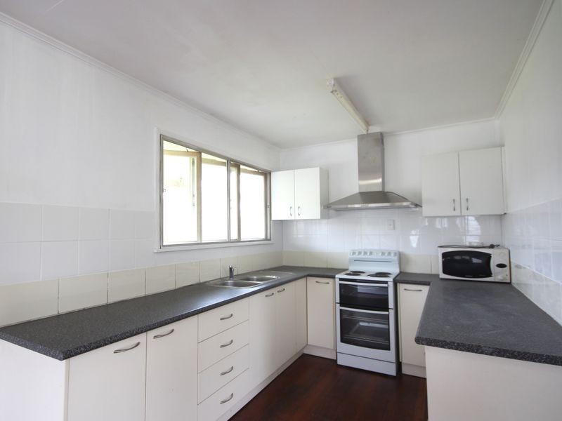 25 Baroda Street, Coopers Plains QLD 4108