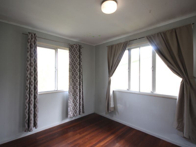 25 Baroda Street, Coopers Plains QLD 4108