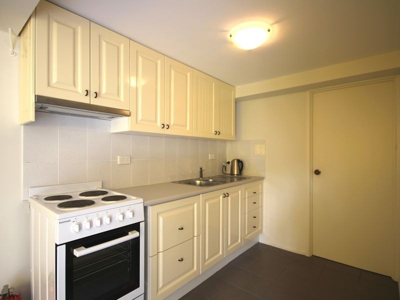 25 Baroda Street, Coopers Plains QLD 4108