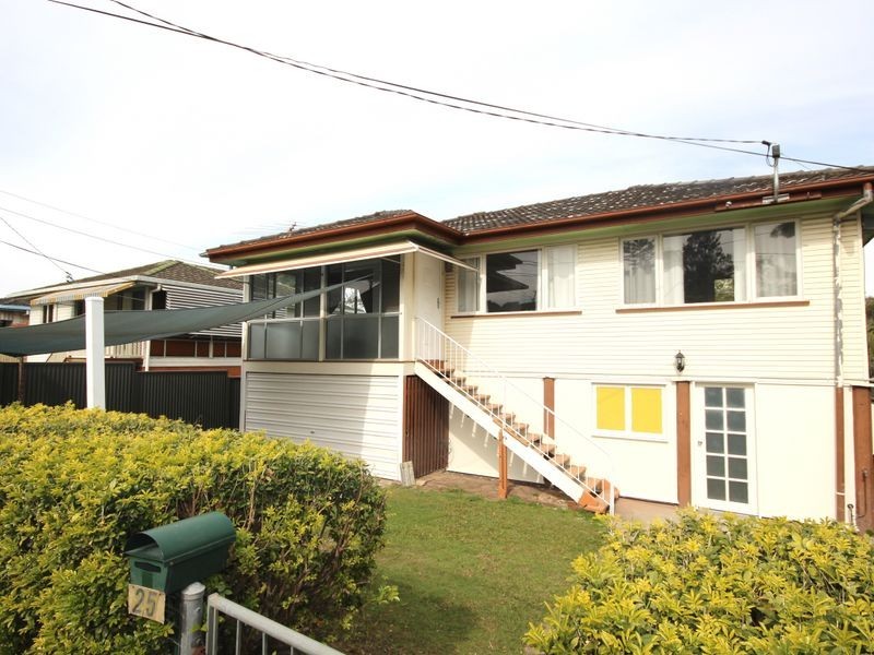 25 Baroda Street, Coopers Plains QLD 4108