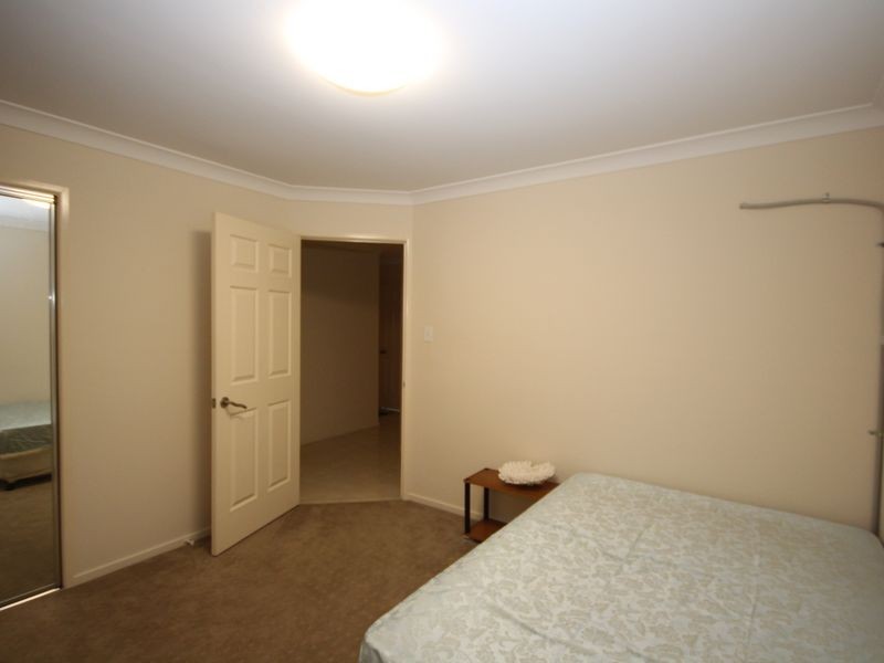 8 Dundee Street, Calamvale QLD 4116