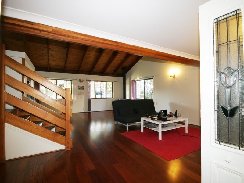 19 Bordeaux Street, Eight Mile Plains QLD 4113