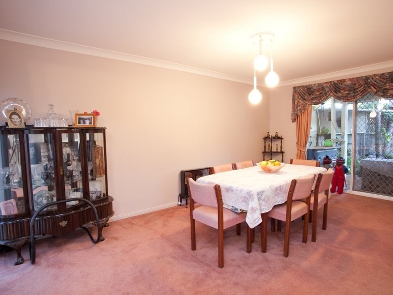 15 Manmarra Cr, Eight Mile Plains QLD 4113