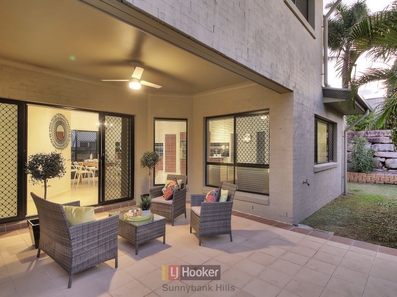 10 Lillydale Place, Calamvale QLD 4116