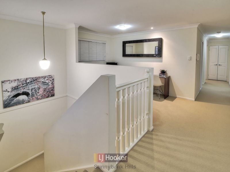 10 Lillydale Place, Calamvale QLD 4116