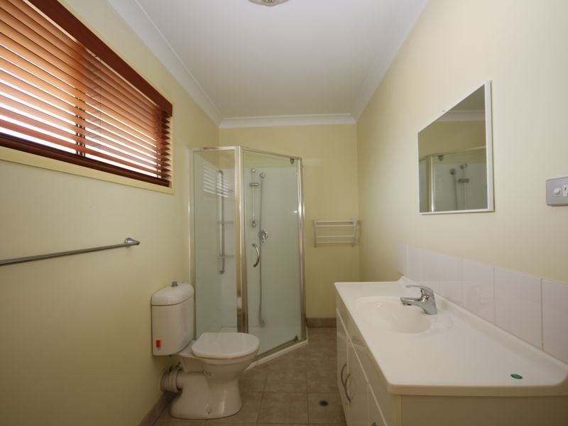 46 Cleveland-Redland Bay Road, Thornlands QLD 4164
