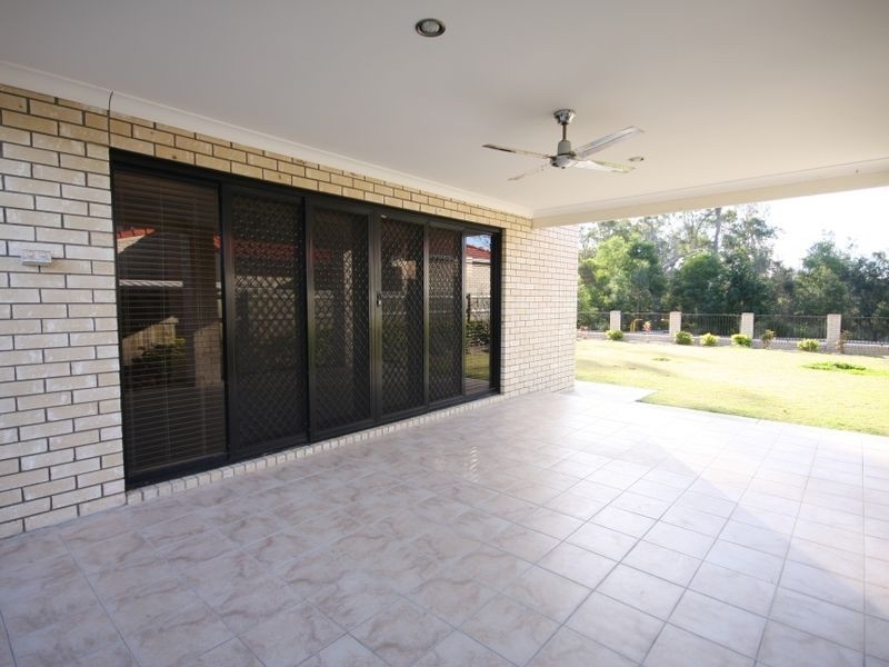 9 Nungatta Court, Parkinson QLD 4115