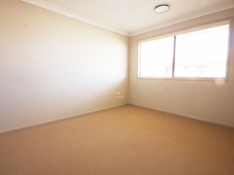 9 Nungatta Court, Parkinson QLD 4115