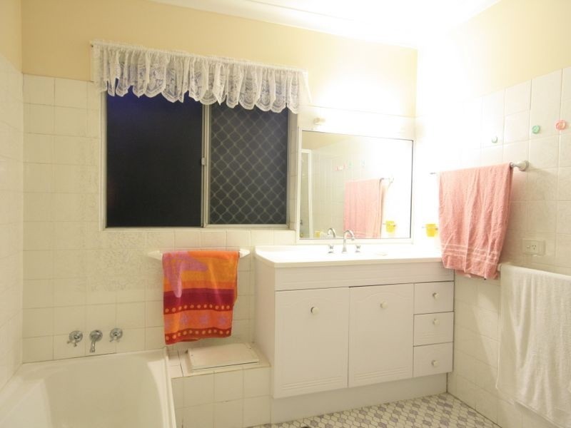 33 Edith Street, Sunnybank QLD 4109