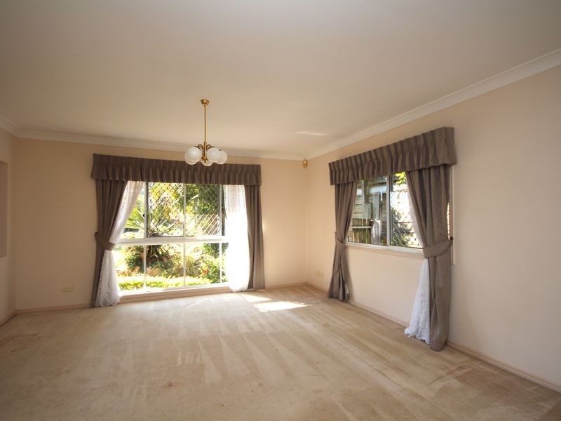 11 Tulipwood Place, Stretton QLD 4116
