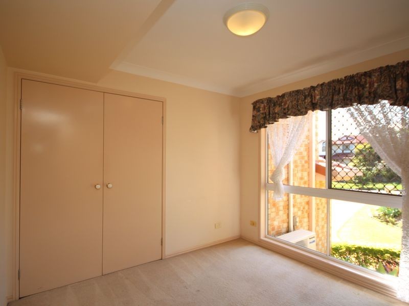 11 Tulipwood Place, Stretton QLD 4116