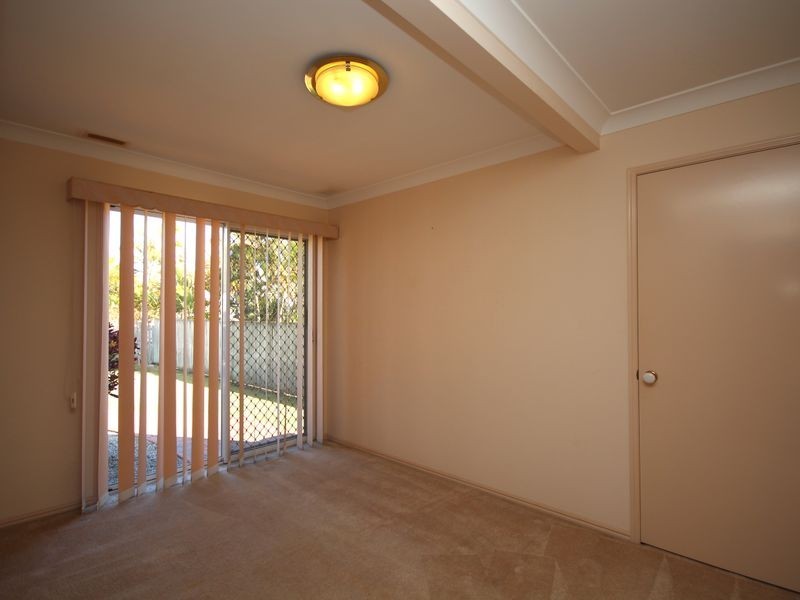 11 Tulipwood Place, Stretton QLD 4116